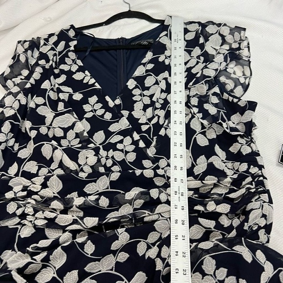 Jessica Howard Blue‎ White Floral Chiffon Knee Length Dress - Picture 8 of 10